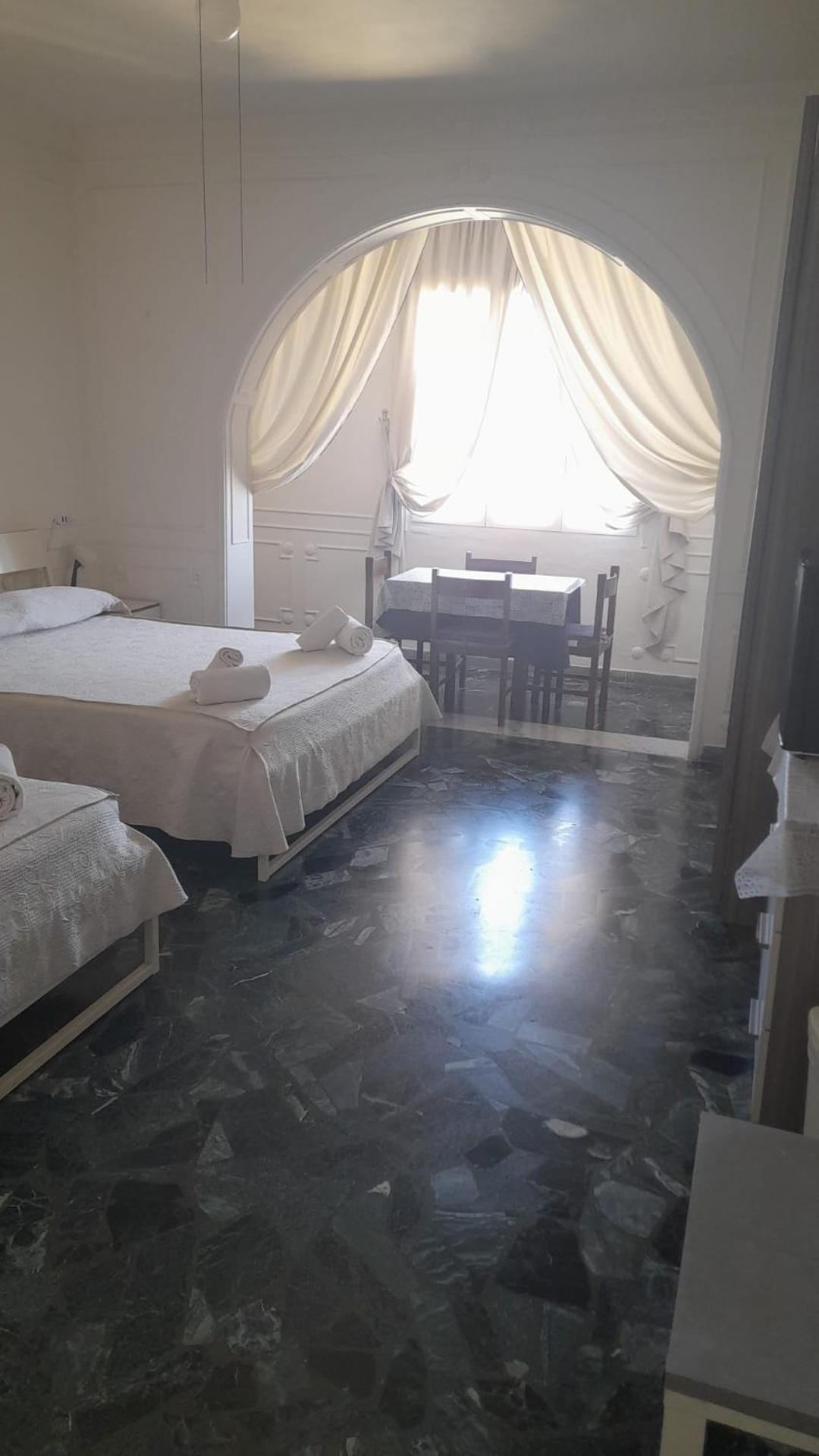 B&B Ganaj La Terrazza Di Ganaj Bari Exteriör bild